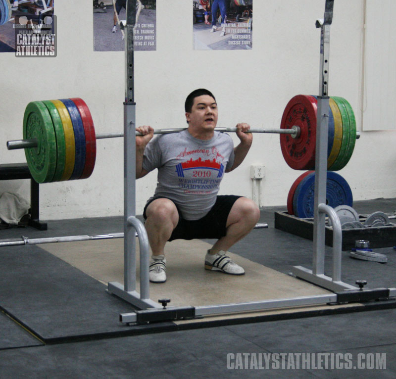 Squatting, Valgus Knees, The Knees-Out Cue & Facebook Coaches by Greg  Everett - Olympic Weightlifting Technique - Catalyst Athletics - Olympic  Weightlifting