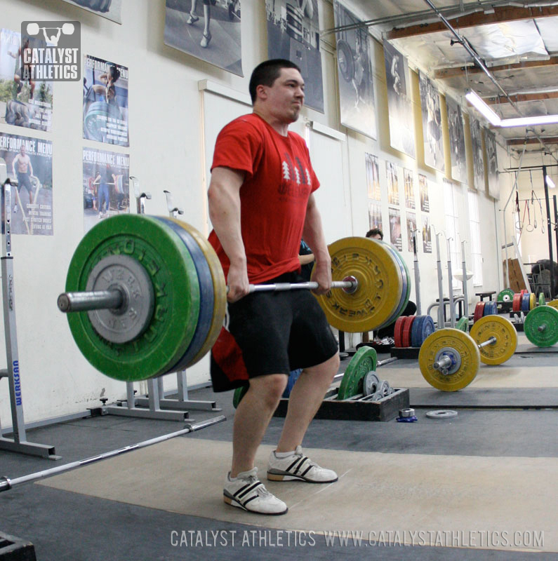 Steve transition / scoop /double knee bend during clean - Olympic Weightlifting, strength, conditioning, fitness, nutrition - Catalyst Athletics 