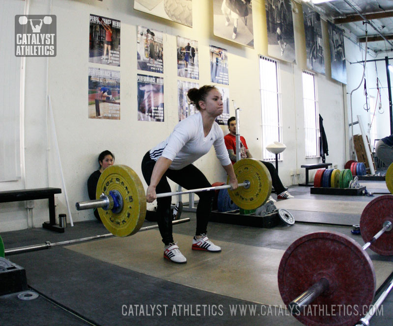 Alyssa snatch - Olympic Weightlifting, strength, conditioning, fitness, nutrition - Catalyst Athletics 